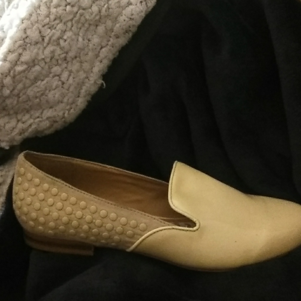 Dress shoes
